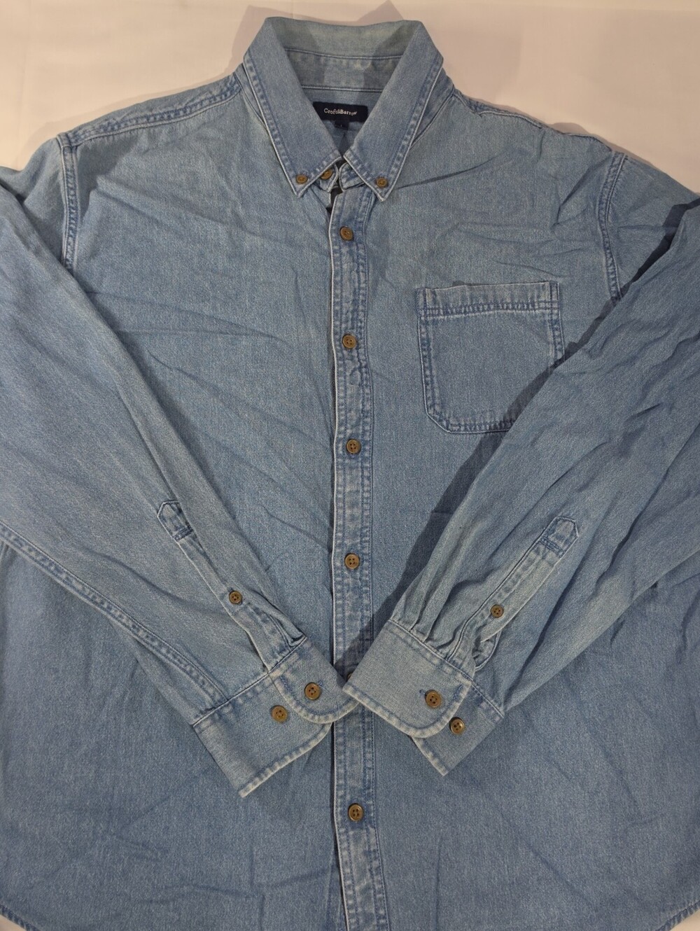 CROFT and BARROW cotton denim  Men's  Shirt  butt down long sleeved size L